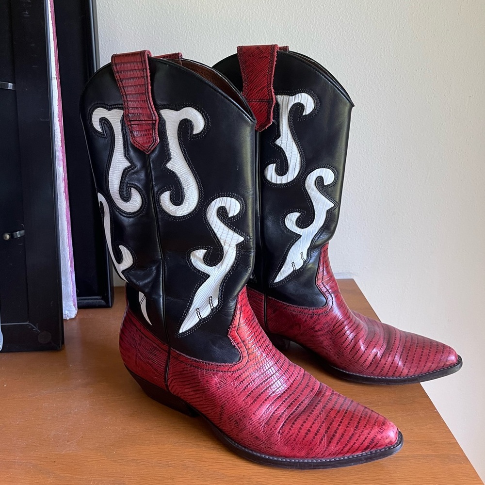 Nine West Red and Black Western Cowboy Boots